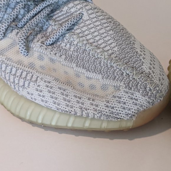 Yeezy Boost 350 v2 sz 11
